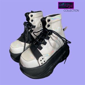 Punk Demonia Neptune-181 White Buckle Platform Boots